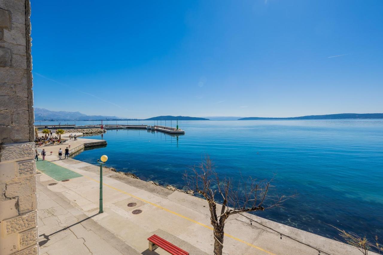 Seafront Apartments Karlo Kastela Exterior photo